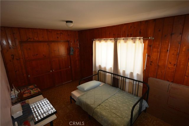 6421 Radford, Los Angeles, CA 91606