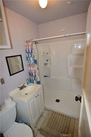 6421 Radford, Los Angeles, CA 91606