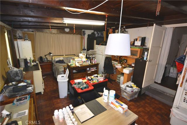 6421 Radford, Los Angeles, CA 91606