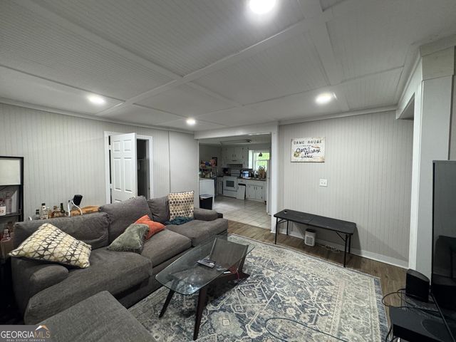 1734 Broad Street A, Athens, GA 30601