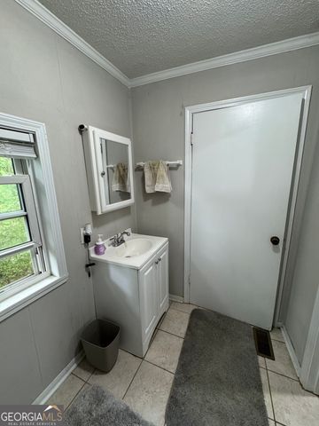 1734 Broad Street A, Athens, GA 30601