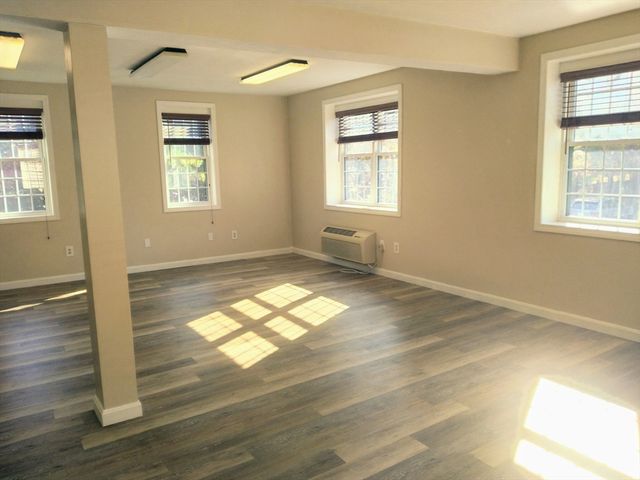 269 Hanover St 1, Hanover, MA 02339