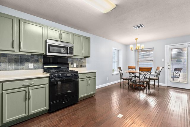 2716 Breezy Point CV, Round Rock, TX 78665