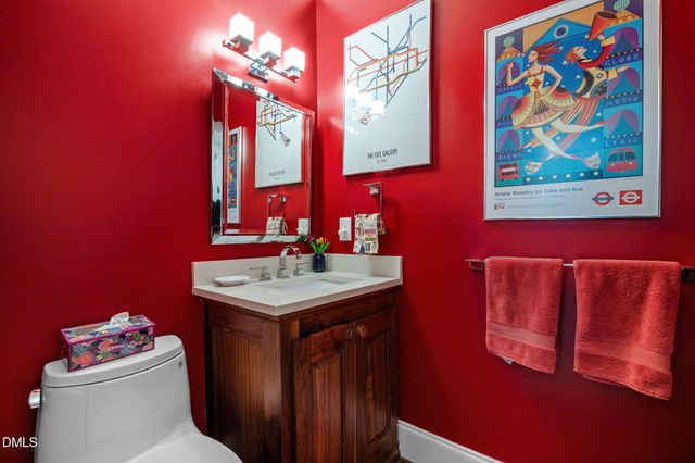 104 Mill Run Drive, Chapel Hill, NC 27514