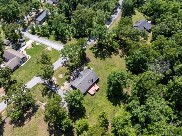 11683 Oak Hills Drive, Bentonville, AR 72712