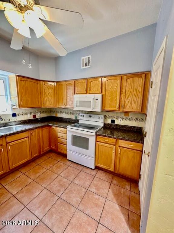 Image 16 of property listing at 444 S Chase Street Street, Sierra Vista, AZ 85635