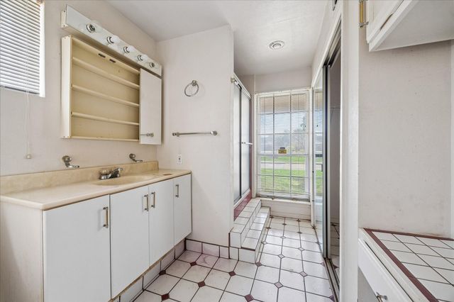 4410 Libbey Lane, Houston, TX 77092