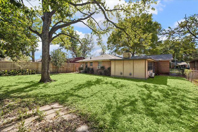 4410 Libbey Lane, Houston, TX 77092