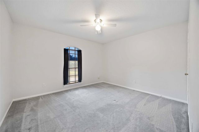 15 Finetta Lane, Alvin, TX 77511