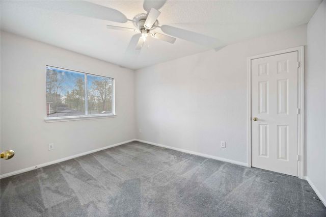 15 Finetta Lane, Alvin, TX 77511