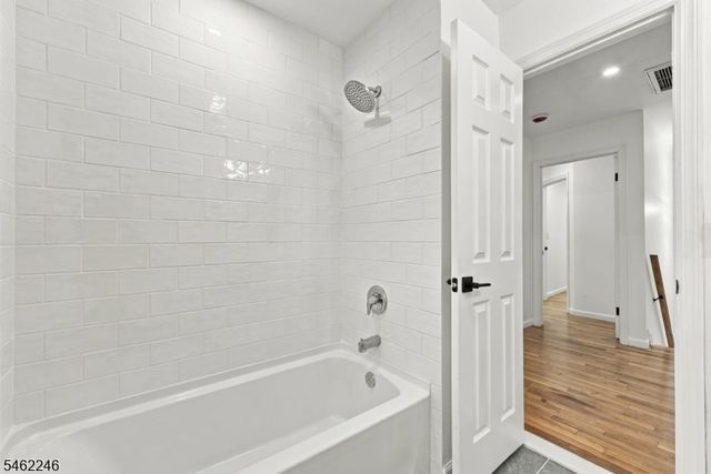 152 Glenwood Ct, Union Twp., NJ 07083