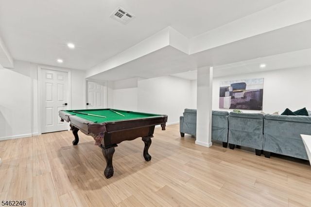 152 Glenwood Ct, Union Twp., NJ 07083