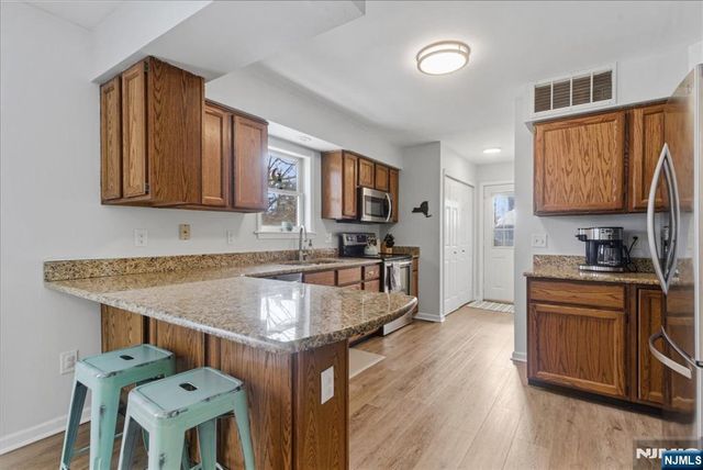 10 Thistle Avenue, Vernon, NJ 07418