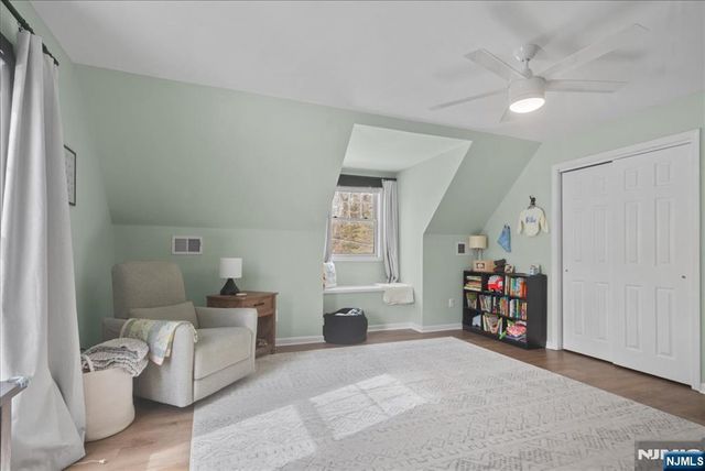 10 Thistle Avenue, Vernon, NJ 07418