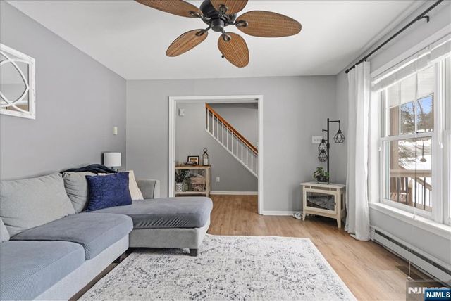 10 Thistle Avenue, Vernon, NJ 07418