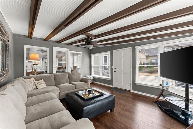 6052 Seminole Drive, Flowery Branch, GA 30542