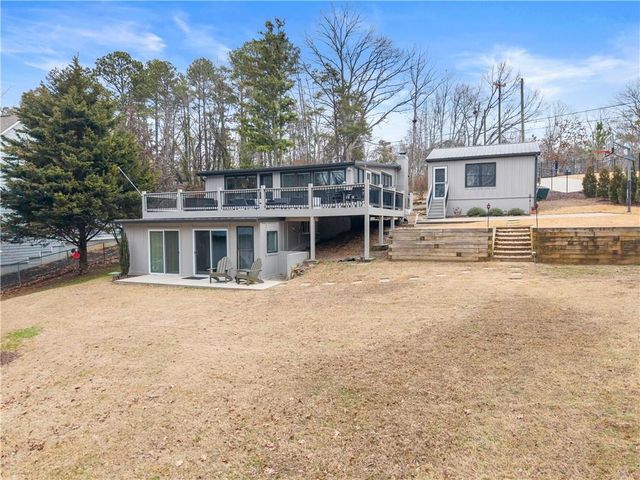 6052 Seminole Drive, Flowery Branch, GA 30542