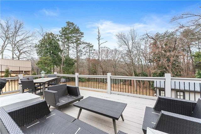 6052 Seminole Drive, Flowery Branch, GA 30542