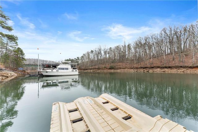 6052 Seminole Drive, Flowery Branch, GA 30542