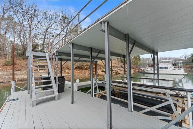 6052 Seminole Drive, Flowery Branch, GA 30542