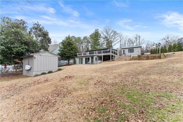 6052 Seminole Drive, Flowery Branch, GA 30542