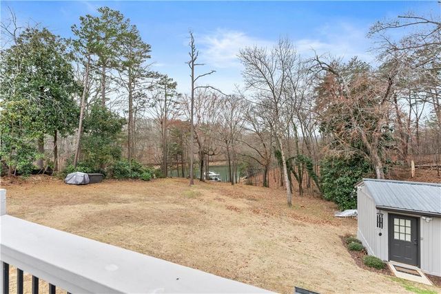 6052 Seminole Drive, Flowery Branch, GA 30542