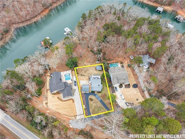 6052 Seminole Drive, Flowery Branch, GA 30542