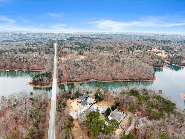 6052 Seminole Drive, Flowery Branch, GA 30542