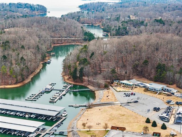 6052 Seminole Drive, Flowery Branch, GA 30542
