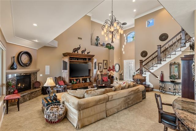 6114 S Los Lagos Circle, Fort Mohave, AZ 86426