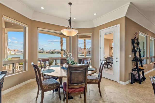 6114 S Los Lagos Circle, Fort Mohave, AZ 86426