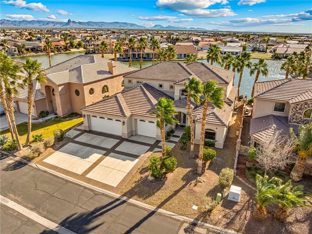 6114 S Los Lagos Circle, Fort Mohave, AZ 86426