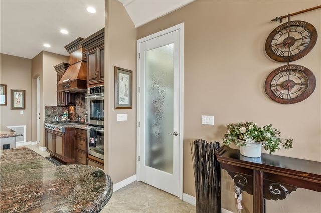 6114 S Los Lagos Circle, Fort Mohave, AZ 86426