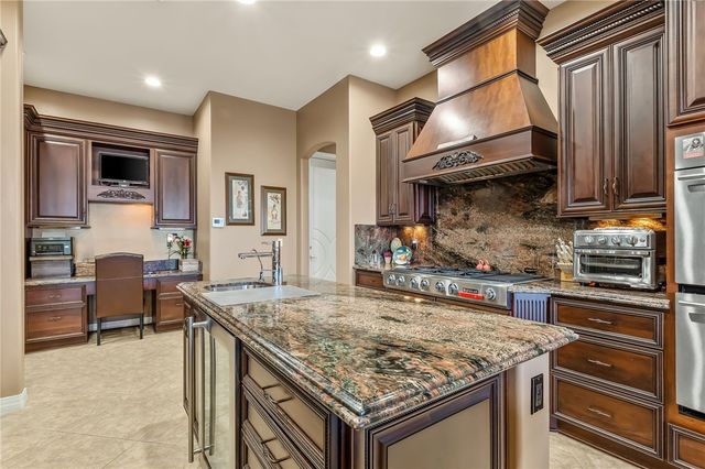 6114 S Los Lagos Circle, Fort Mohave, AZ 86426