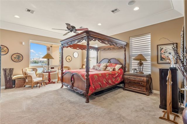 6114 S Los Lagos Circle, Fort Mohave, AZ 86426