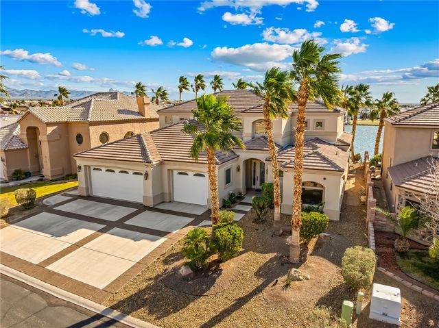 6114 S Los Lagos Circle, Fort Mohave, AZ 86426