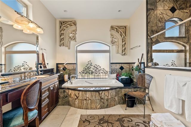 6114 S Los Lagos Circle, Fort Mohave, AZ 86426