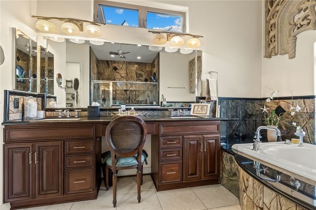 6114 S Los Lagos Circle, Fort Mohave, AZ 86426