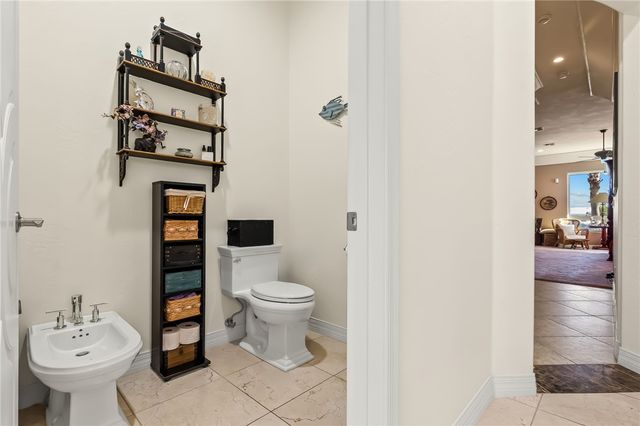 6114 S Los Lagos Circle, Fort Mohave, AZ 86426