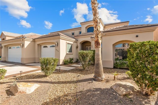 6114 S Los Lagos Circle, Fort Mohave, AZ 86426