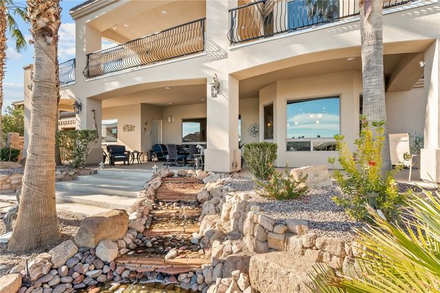 6114 S Los Lagos Circle, Fort Mohave, AZ 86426