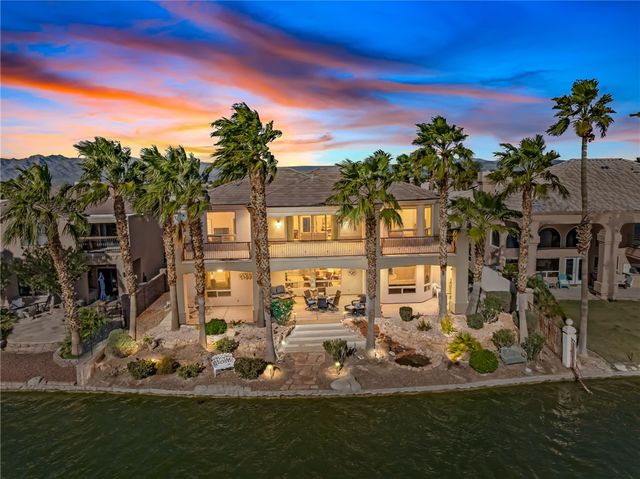 6114 S Los Lagos Circle, Fort Mohave, AZ 86426