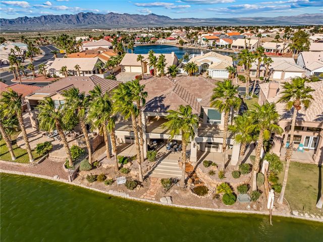 6114 S Los Lagos Circle, Fort Mohave, AZ 86426