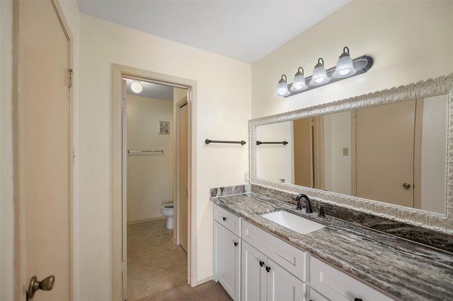 14515 Wunderlich Drive 708, Houston, TX 77069