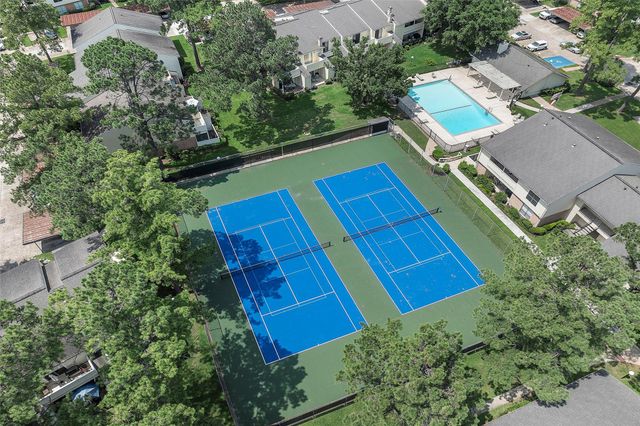 14515 Wunderlich Drive 708, Houston, TX 77069