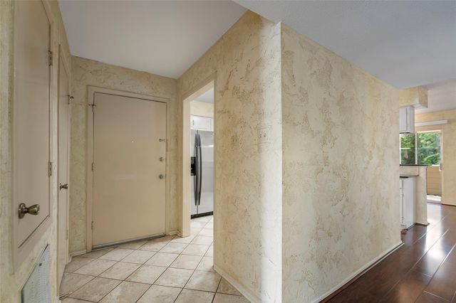 14515 Wunderlich Drive 708, Houston, TX 77069