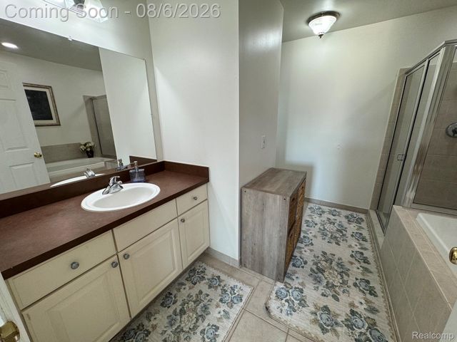 149 Paton Way 23, Romeo Village, MI 48065
