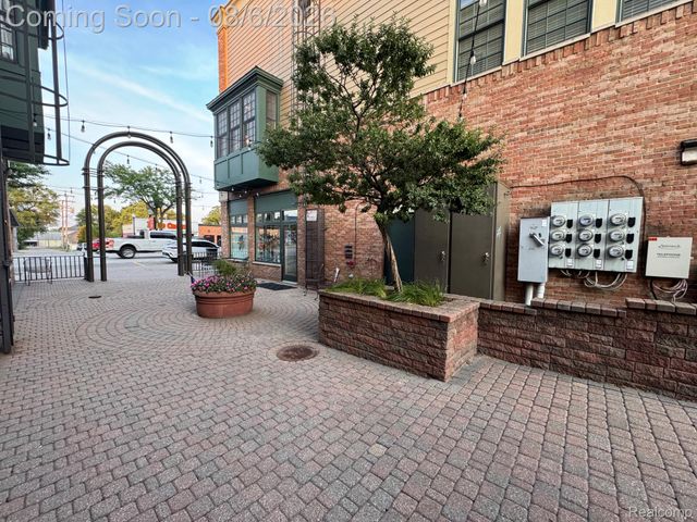 149 Paton Way 23, Romeo Village, MI 48065