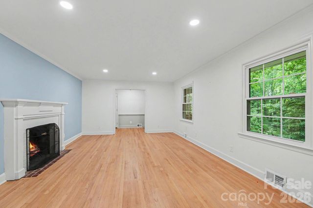 100 Malvern Court, Winston Salem, NC 27106
