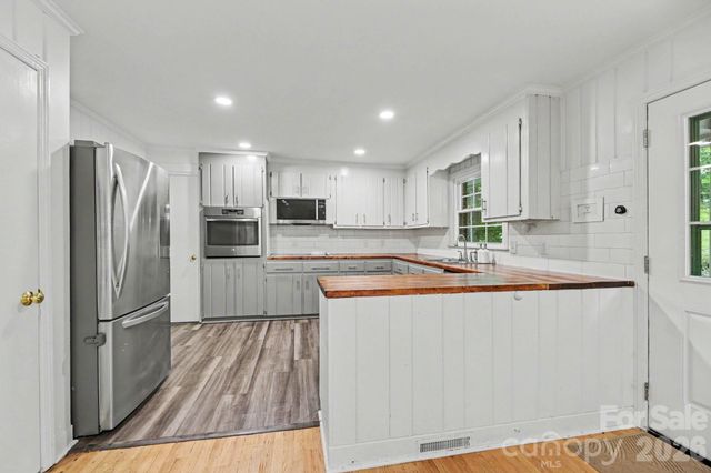 100 Malvern Court, Winston Salem, NC 27106